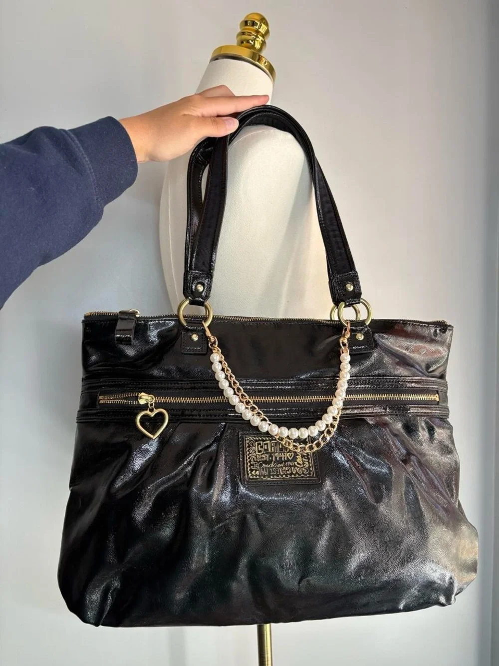 Vintage Y2K Coach Poppy Black Patent Tote Bag F20004